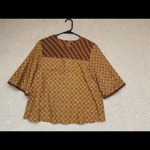 Woman's Batik Indonesian Short Sleeve